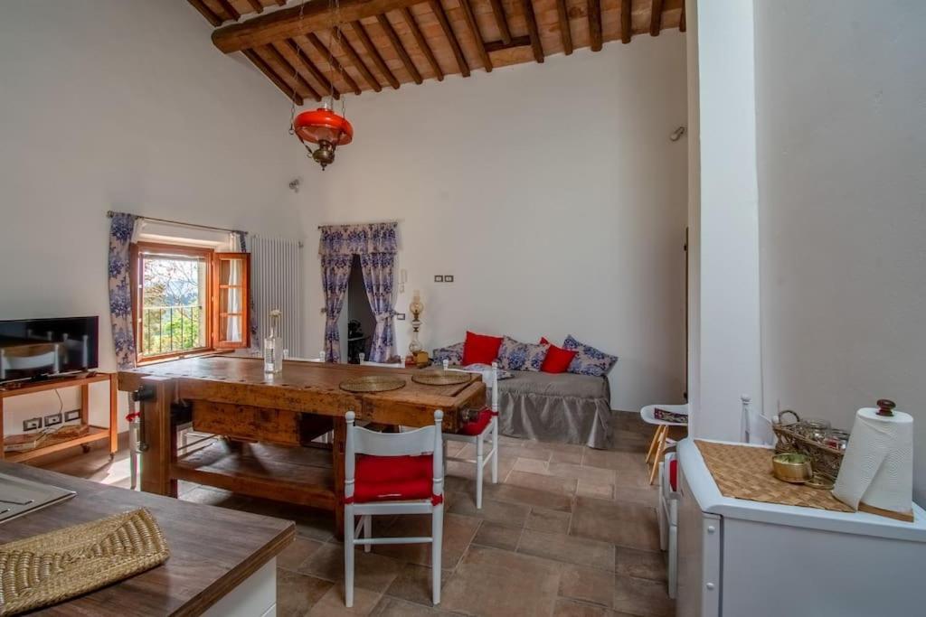 Appartamento Con Vista Panoramica In Chianti San Donnino  Bagian luar foto